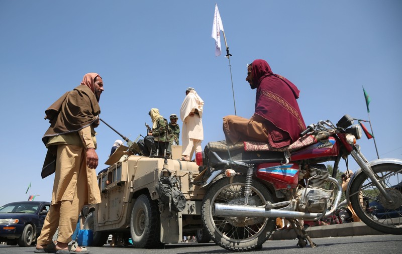 Discuție cu un veteran din Afganistan: „Dintr-un astfel de război nu se întoarce nimeni viu, chiar dacă rămâne în viaţă”