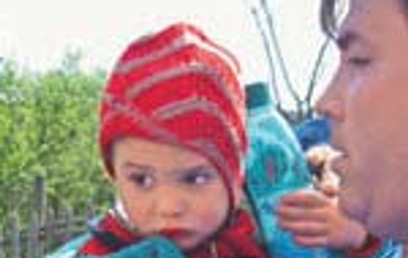 Copilul care a supravietuit in padure va fi luat de autoritati 