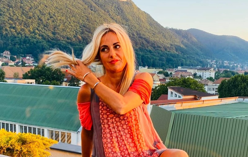 Florentina Opriș, prezentatoarea de la Kanal D, își menține silueta la 51 de ani