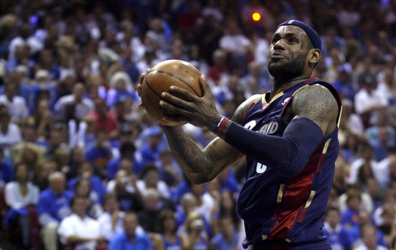 Baschetbalistul LeBron James va juca într-o comedie