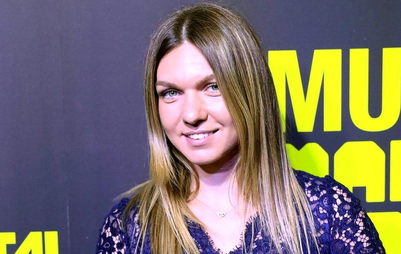 FOTO | Simona Halep de la Wimbledon, într-un club de fiţe din Mamaia