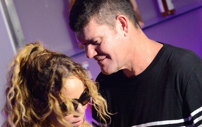 Fițe de divă! Mariah Carey vrea  nuntă cu tigrii albi și elefanți albinoși
