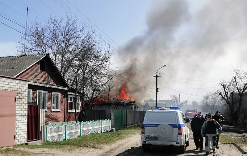Rusia acuză Ucraina de atacuri aeriene asupra unor clădiri rezidențiale la graniță