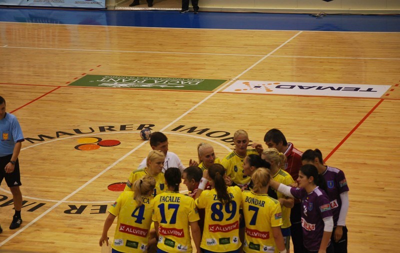 Alegerile prezidențiale încurcă sportivele! Ce au pățit jucătoarele Coronei Brașov