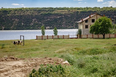 La marginea satului Molovata trece Nistrul