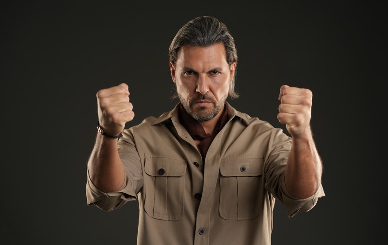 Adi Vasile, prezentatorul „Survivor România”, detalii despre nunta cu Delia. „Este important să păstrăm anumite tradiții”
