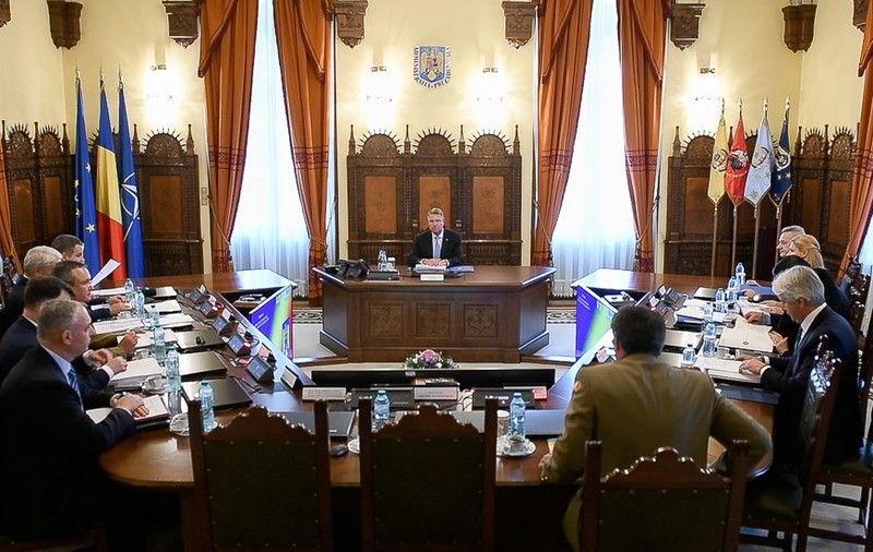 Președintele Iohannis a convocat o ședință a CSAT pentru miercuri. Numirea unui nou șef al Statului Major, pe ordinea de zi