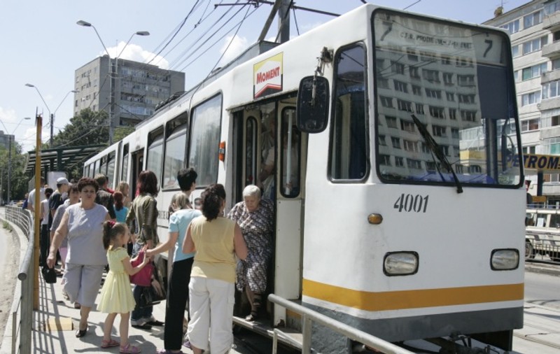 Cardurile RATB vor fi încărcate şi la BCR