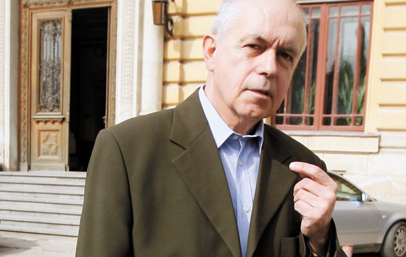 Avocatul lui Ciomu: «Va munci 400 de ani ca să plătească daunele»