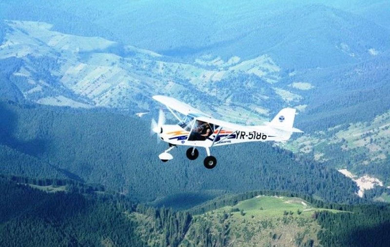 ŞASE RĂNIŢI în urma unei COLIZIUNI între DOUĂ AVIOANE de TURISM în ELVEŢIA! 