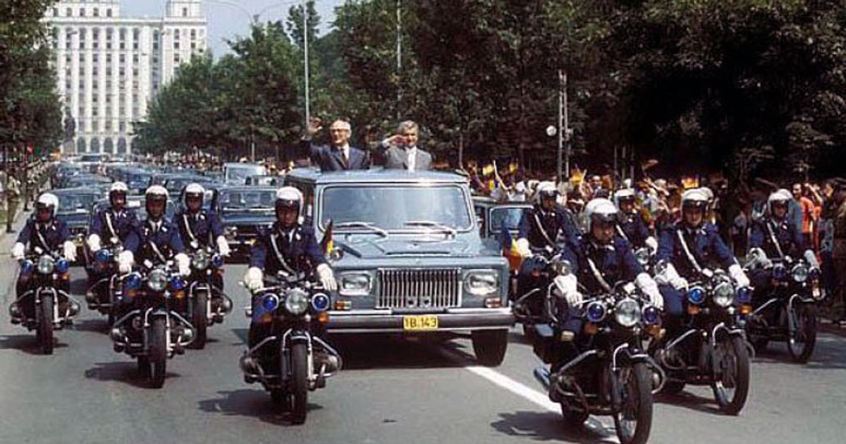 ARO-ul lui Nicolae Ceaușescu, vândut de ANAF. Suma plătită pentru mașina dictatorului comunist, la 30 de ani de la Revoluție
