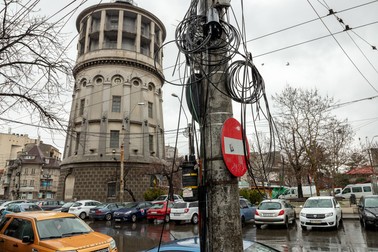 Cabluri chiar lângă Foișorul de Foc
