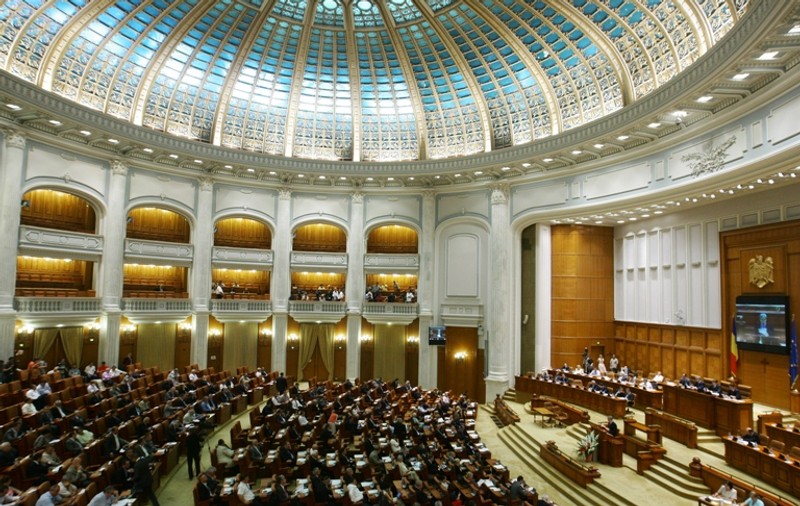 MUTARE INCREDIBILĂ dinspre USL. REFERNDUMUL provoacă NEBUNIE ÎN PARLAMENT 