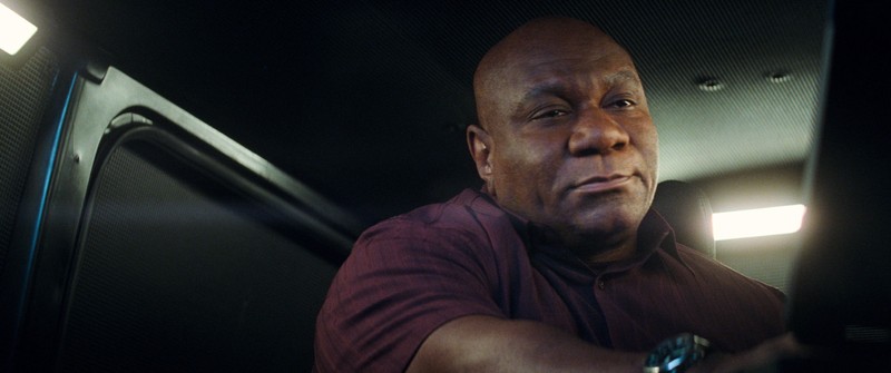 Irving Rameses Rhames este numele complet al lui Ving Rhames