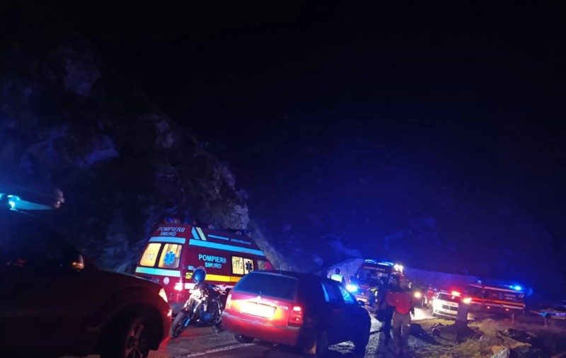 Motociclist rănit grav pe Transfăgărășan, în zona Bâlea Lac. Tânărul a lovit o bornă kilometrică