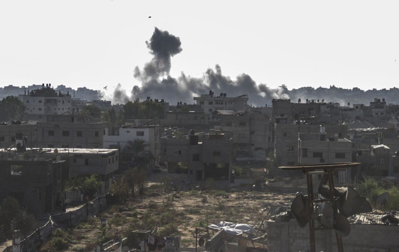 Israelul a atacat o tabără de refugiați din Gaza, sunt cel puțin 33 de morți, anunță serviciile de urgență palestiniene
