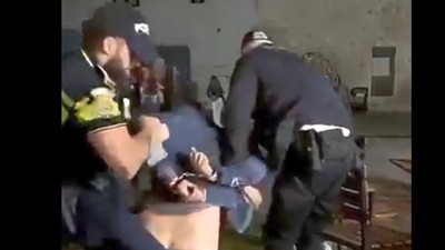 Șeful organizaţiei municipale UDMR Braşov, Toro Tamas, a fost pus la pământ și încătuşat