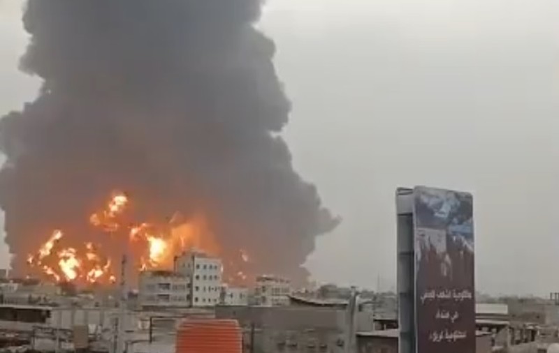 Lovituri aeriene în Yemen, la o zi după atacul lansat de Houthi în centrul Tel Avivului. Rebelii amenință Israelul că „va plăti”