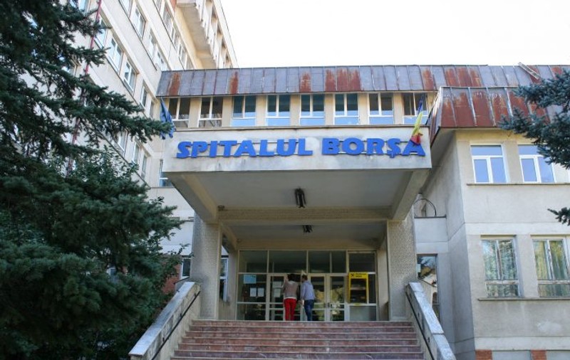 O doctoriță de la Spitalul de Recuperare Borșa, soție de jandarm, îi critică pe protestari. "Sper să ajungeți să beți cu paiul"