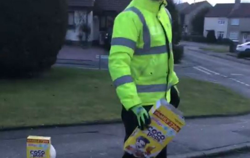 VIDEO VIRAL | Mai mulți oameni ridiculizează autoritățile unui oraș din Scoția