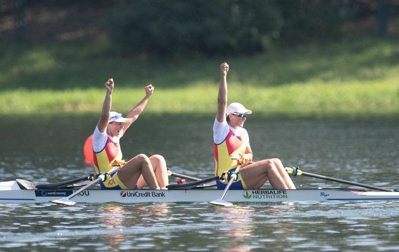 Medalii de aur pentru România! Ancuța Bodnar și Simona Radiș și echipajul feminin de 8+1 au triumfat, la Mondialele de canotaj