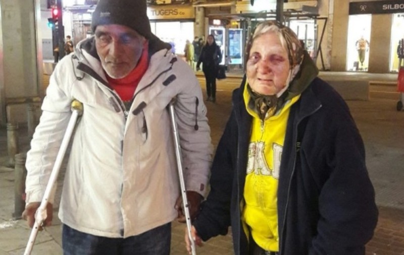 O bătrână din România a fost bătută de patru tineri, pe străzile din Madrid