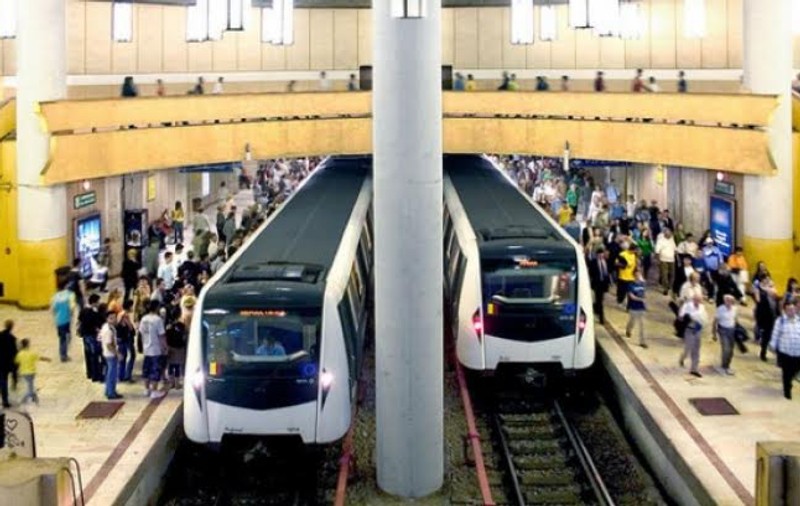 EXCLUSIV | ”E greu să depistezi teroriștii din metrou!” Cât de ușor poate intra cineva, cu o geantă cu explozibil, la metroul bucureștean? | VIDEO