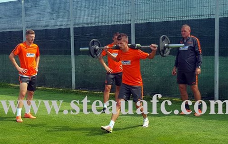 Primele imagini cu Florin Tănase în tricoul Stelei. Va debuta în meciul cu FC Botoșani | FOTO&VIDEO