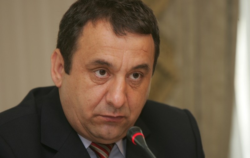 Fostul preşedinte al ANOFM, Silviu Bian, condamnat la nouă ani de închisoare 
