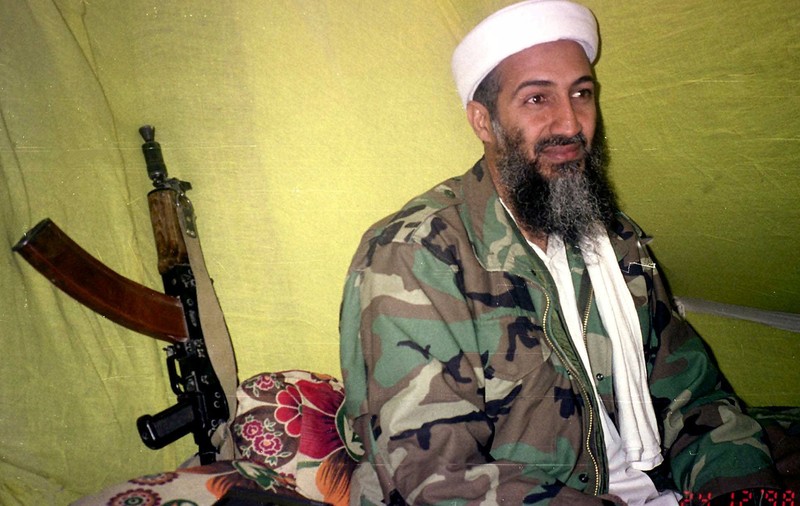 Cum a scăpat Osama bin Laden de rachetele americane fugind pe un măgar: „Când au lovit, teroristul era la doar câteva sute de metri”