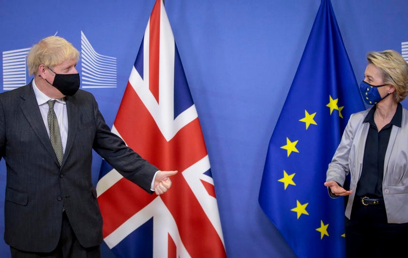 Engleza va rămâne limba oficială a UE, spune Comisia Europeană