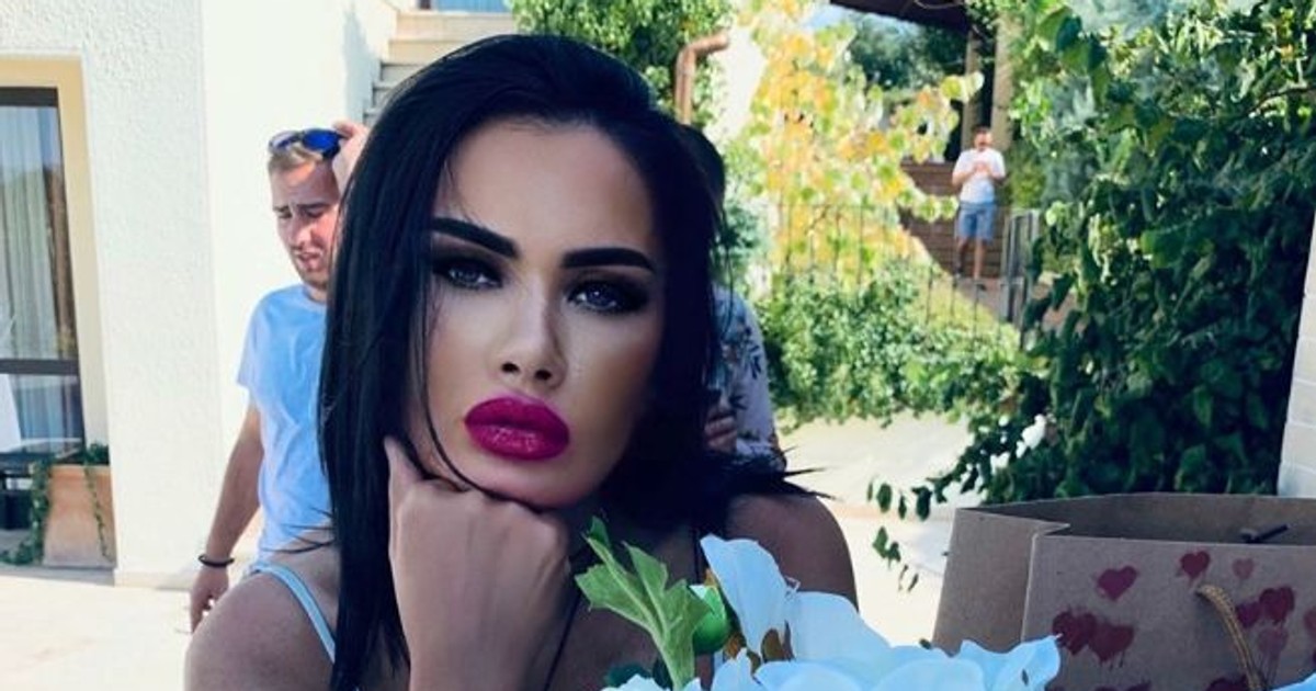 Oana Zăvoranu: "Am făcut prostia să renunț pentru că era gelos ex-ul"