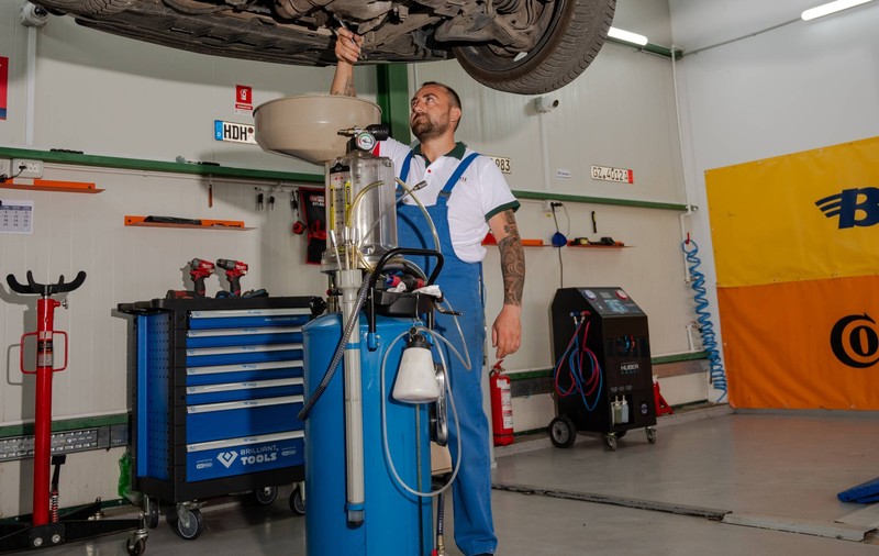 ​De ce să alegi un service auto de încredere? Povestea unei reparații la DAM Concept Cars