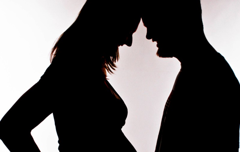 PREA SĂRACI PENTRU A AVEA O FAMILIE. Tinerii amână tot mai mult căsătoria şi vor un singur copil