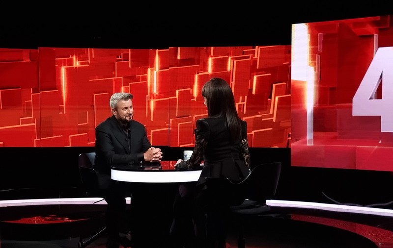Cătălin Botezatu, invitat la „40 de întrebări cu Denise Rifai”. Dezvăluiri neașteptate. „Ai fost abuzat în închisoare?”