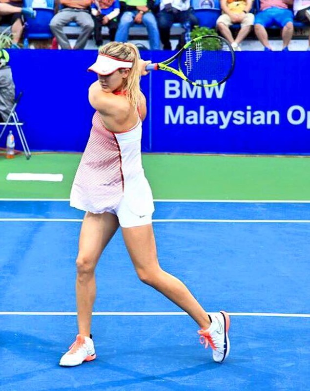 Bouchard, speriată de un gândac de bucătărie!