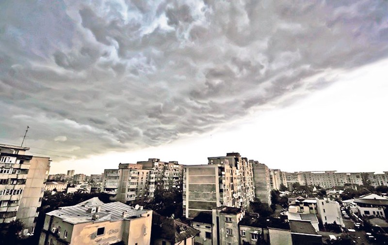 Bucureştiul se pregăteşte de potop