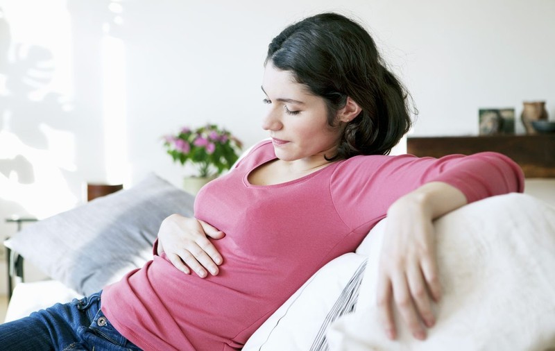 Ai arsuri la stomac? Care sunt cauzele posibile şi câteva remedii
