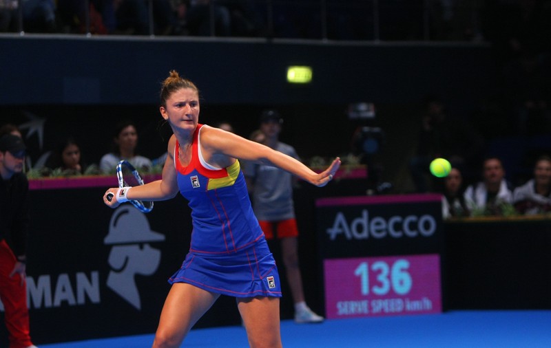 România a fost învinsă de Belgia, în primul tur al Grupei Mondiale II din Fed Cup. Irina Begu a jucat la simplu, dar a pierdut în setul decisiv. Reacții  | FOTO & VIDEO