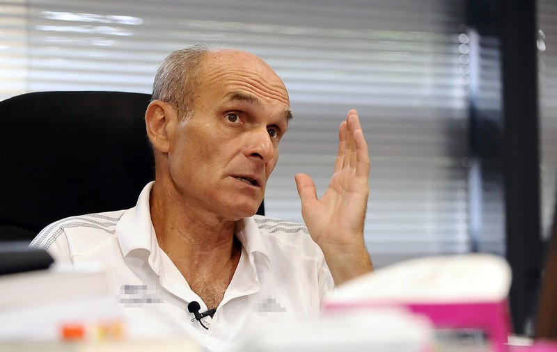 Cristian Tudor Popescu, despre valul de infectări: „Nu se poate descoperi un vaccin prin care concetățeni de-ai noștri să nu mai fie imbecili!”