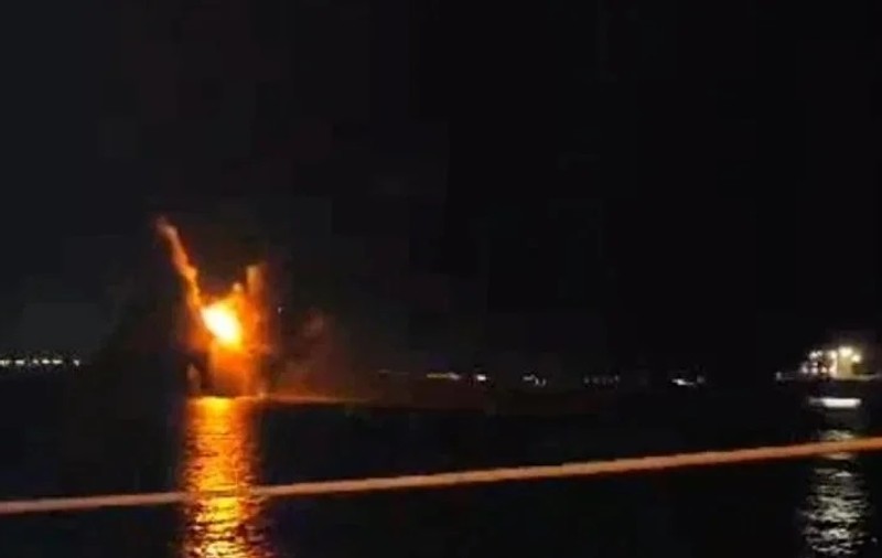 Dronele ucrainene au distrus lângă strâmtoarea Kerci o navă rusă din flota militară a Mării Negre, în valoare de 65 de milioane de dolari