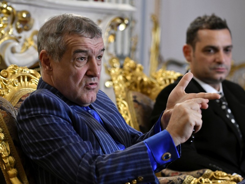 Gigi Becali la conferinta de presa a prezentarii noului antrenor al FCSB, desfasurata la Palatul din Aleea Alexandru din Bucuresti, marti 27 decembrie 2018. © FOTO Razvan Pasarica/SPORT PICTURES