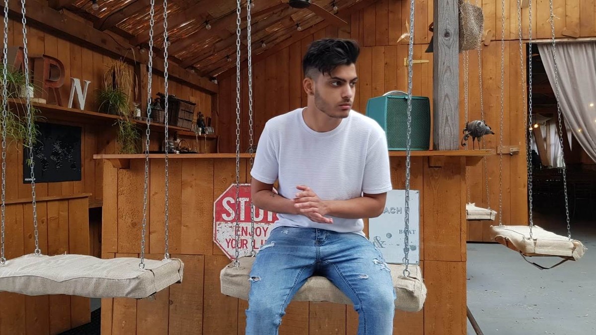Marius Păun a pus versurile lui Eminescu pe ritm de hip-hop