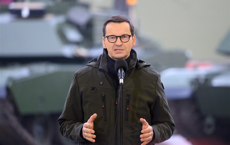 Polonia critică dur refuzul Germaniei de a trimite Ucrainei tancuri Leopard: „Oameni nevinovaţi mor în fiecare zi, bombele rusești fac ravagii”