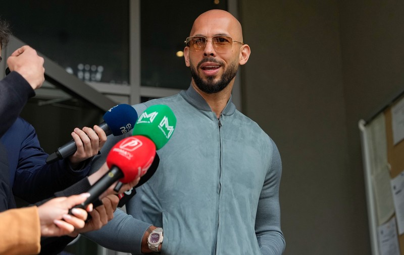 Andrew Tate se compară cu Donald Trump, după ce a scăpat de mai multe acuzații penale: „Sunt unul dintre cei mai maltratați bărbați din istorie, ca și președintele SUA”