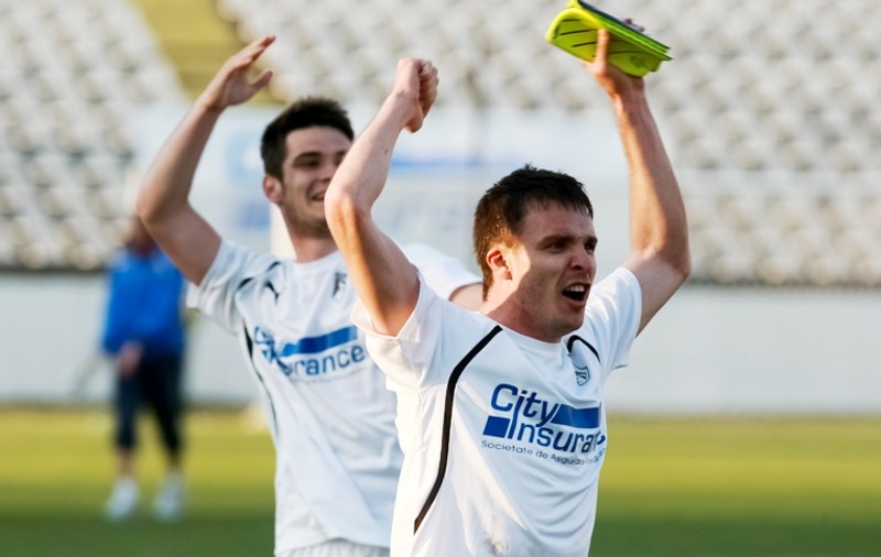Tineri şi neliniştiţi! Fotbaliştii Sportului Studenţesc a încurcat-o şi pe CFR Cluj în drumul spre titlu  / FOTO