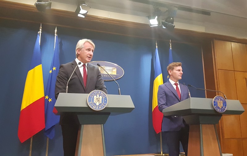 VIDEO. Guvernul a adoptat cea de-a doua rectificare bugetară din 2018: Teodorovici: Cheltuielile pentru asistenţa socială cresc cu 661 milioane de lei