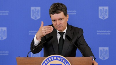 nicusor-dan-palatul-cotroceni-4 iunie