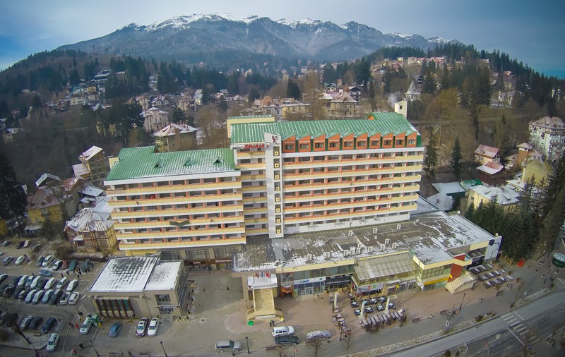 Minivacanța de 1 Decembrie umple hotelurile și pensiunile din zonele turistice