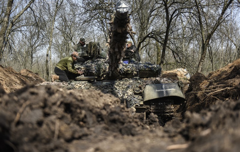 Război în Ucraina, ziua 412 | Şeful Wagner susţine că a capturat 80% din Bahmut, ucrainenii îl contrazic. Bilanțul deceselor în rândul civililor